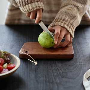 Planche à découper en bois à motif de fruits très populaire, écologique, faite à la main, rectangulaire, épaisseur 1,5 cm, compatible lave-vaisselle, meilleur prix - Product Image 1