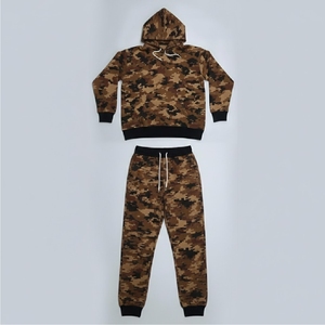 Conjunto Deportivo de Dos Piezas para Hombre, Ropa Deportiva Personalizada para Correr y Trotar, Fabricante de Ropa de Entrenamiento Atlético - Product Image 1
