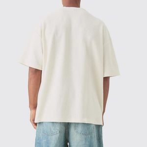 Camiseta de Hombre 100% Algodón, Personalizada con Impresión Puff, Logotipo en Espuma 3D, Corte Holgado, Ecológica y de Alta Calidad - Product Image 2