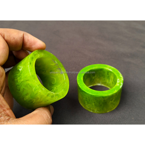 Anneaux de serviette en résine faits à la main de 2,5 cm pour la décoration de table de salle à manger lors de fêtes, prix raisonnable et accessible - Product Image 3