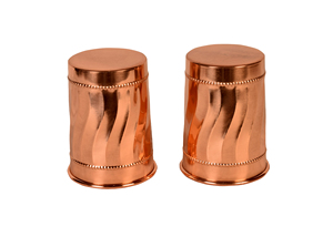 Verre à eau ayurvédique artisanal de luxe en cuivre pur, écologique, finition martelée élégante pour la consommation quotidienne - Product Image 2