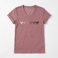 T-shirt personnalisé à imprimé cœur pour femme, col en V, en coton uni, manches courtes, coupe ajustée, hauts graphiques féminins, fabricant