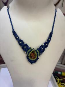 Collar de Macramé Azul Hecho a Mano con Colgante de Piedras Preciosas Multicolores, Joyería Tribal Boho con Cuentas para Mujer - Product Image 1