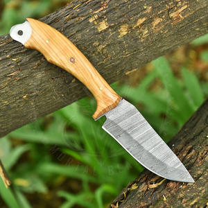 Couteaux à lame fixe de haute qualité en acier Damas, couteaux de randonnée, de chasse, de survie en plein air avec étui en cuir - Product Image 5