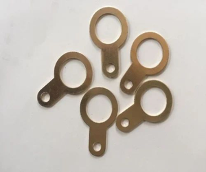 Prensaestopas de latón premium con etiqueta de tierra, accesorio de puesta a tierra de alta conductividad para paneles y gabinetes eléctricos - Product Image 4