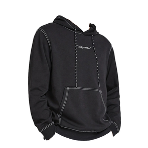 เสื้อฮู้ดดี้แบบครอปสีดำบุซับในสำหรับผู้ชาย ผลิตตามแบบ OEM ODM พร้อมงานปักลายตัดกันแบบเย็บติดกัน สำหรับผู้ชายและผู้หญิง - Product Image 5