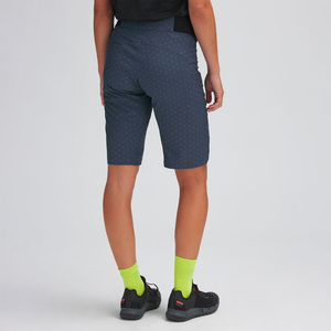 Pantalones Cortos de Ciclismo Personalizados, Ropa Deportiva, Proveedor de Ropa de Fitness, Pakistán, Exportación OEM a Mercados Globales - Product Image 4