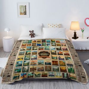 Couverture en flanelle géographique douce et scénique, légère et multifonctionnelle, pour toutes les saisons, idéale pour canapé, bureau, lit et voyage - Product Image 1