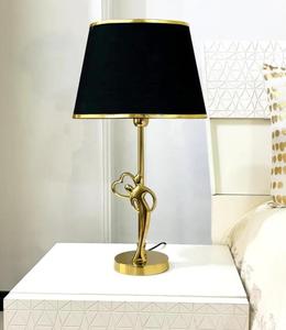 Lámpara de Mesa Moderna de Latón con Pantalla de Tela Negra, Luz Cálida Estilo Empire para Dormitorio, Iluminación Decorativa - Product Image 2