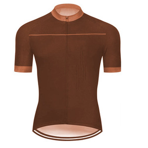 Maillot de cyclisme pour adulte pour vélo à vitesse fixe, avec design ergonomique pour une flexibilité accrue lors de la conduite sur route et VTT. - Product Image 3