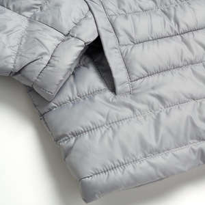 เสื้อแจ็คเก็ตพัฟเฟอร์ผู้ชาย ดีไซน์สวย วัสดุนุ่ม ระบายอากาศได้ดี เหมาะสำหรับใส่ลำลอง  รับความนิยมสูง - Product Image 5