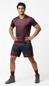 Ensemble maillot et short de volley-ball rouge rubis personnalisé en gros, uniforme d'équipe léger OEM, vêtements de sport par sublimation - Product Image 4