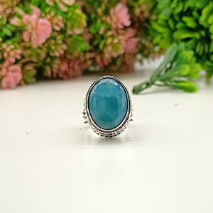Bague classique bohème en argent sterling 925, faite à la main, avec larimar et sertissage clos, bijou pour femme, idéale pour mariage et anniversaire - Product Image 3