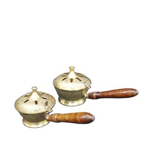 Quemador de incienso con logotipo personalizado, mini base pulida de latón y metal dorado para el hogar, venta al por mayor - Product Image 1