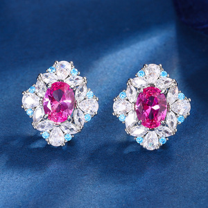 Parure de bijoux de luxe pour femme, collier, boucles d'oreilles et bague avec pendentif fleur en pierre précieuse fuchsia brésilienne et zircon cubique bleu glacé, idéale pour mariage - Product Image 5