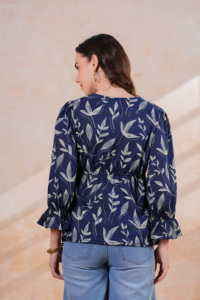 Haut à volants bleu marine imprimé feuilles pour femme, manches longues, style décontracté western - Product Image 2