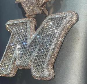 Pendentif personnalisé lettre M, diamant rond de 3,50 carats, plaqué or, argent sterling 925, classique, unisexe, charme de fête - Product Image 3