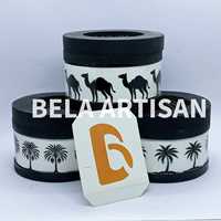 Brûleur d'encens artisanal Bela, diffuseur d'aromathérapie en bois de manguier, support d'encens arabe avec dessus en maille motif palmier