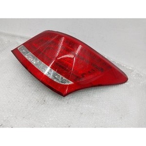 Luz Trasera Derecha Usada Equus 924023N010 - Product Image 3