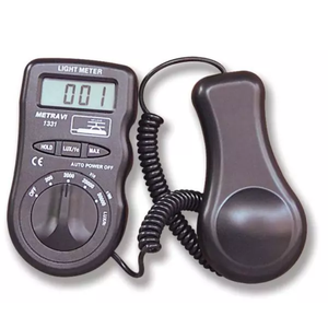 Luxmètre numérique Metravi 1331 pour l'évaluation de l'éclairage intérieur, les études d'éclairage au lieu de travail et les équipements de test industriels - Product Image 4