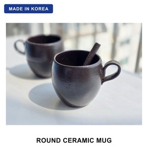 Tasse à thé en céramique ronde artisanale traditionnelle coréenne, glaçure naturelle, poterie Onggi, pour thé aux herbes et café - Product Image 1
