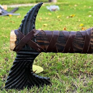 Hacha Tomahawk Thewizcrafts Hecha a Mano, de Acero Industrial con Alto Contenido de Carbono, Multiusos, para Camping, Supervivencia al Aire Libre, con Mango de Madera de Palisandro - Product Image 3