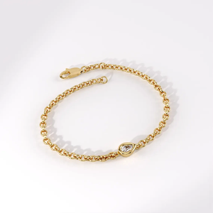 Pulsera de Oro Real de 14K con Diamante de Laboratorio en Forma de Pera de 4x2 mm, Diseño Minimalista con Bisel, Cadena y Eslabones, Regalo de Aniversario - Product Image 3