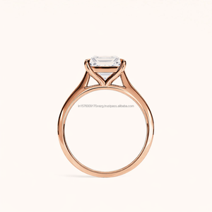 Anillo de Compromiso de Moissanita Contemporáneo en Oferta para Mujer con Inspiración Nupcial Vanguardista Disponible al Mejor Precio - Product Image 3