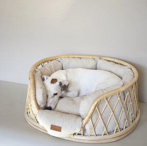 Nouveau style de maison en bois pour chien, mobilier d'extérieur et d'intérieur pour animaux de compagnie, lits en rotin faits à la main pour chiens avec coussins de matelas - Product Image 3