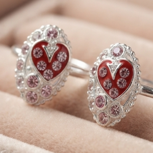 DIVYORO RED HEART-ENAMEL SILVER <b>ADJUSTABLE</b> CLASSIC TOE <b>RING</b> - Product Image 3