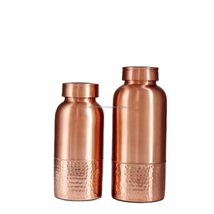 Meilleures ventes de bouteilles d'eau extra ordinaires de bonne qualité Bouteille en cuivre décorative de table bonne pour la santé Bouteille à boire pour adulte pour pique-nique - Product Image 1