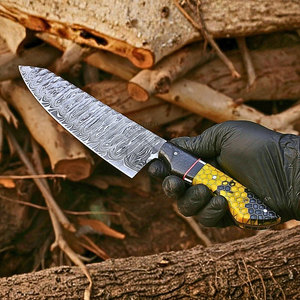 Couteau de chef professionnel de style japonais forgé à la main |   Lame en acier Damas de qualité supérieure (8 pouces) |   Résine en nid d'abeille Micarta ambidextre - Product Image 1