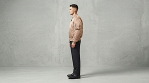 Veste bomber légère personnalisée Greek Wear Sorority Products avec bordure côtelée, fermeture éclair intégrale, style universitaire décontracté - Product Image 4