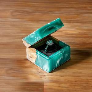 Caja de Anillos de Madera y Resina Hecha a Mano, Única, con Doble Ranura, para Propuesta de Matrimonio, Boda, Venta al Por Mayor - Product Image 4