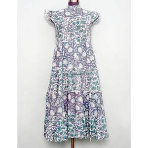 Robe Courte d'Été Imprimée Florale Coupe Trapèze Col Rond Manches Courtes en Coton Biologique Tricoté Confortable avec Boutons Style Décontracté Plage Indienne - Product Image 1