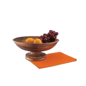Cuenco de madera con patas antiguas Cuenco de madera clásico para frutas y ensaladas Cuenco de madera con patas hecho a mano Venta caliente para el hogar Hotel y restaurante - Product Image 1