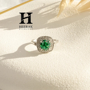 Bague de fiançailles de luxe en argent sterling 925 avec émeraude double halo et pierre précieuse verte de laboratoire pour femme - Product Image 3