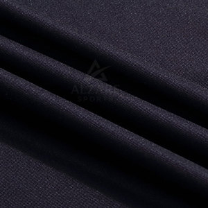 Polo de sport haut de gamme en tissu doux au toucher, coupe confortable pour les activités quotidiennes - Product Image 6