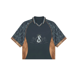 Maillot de football personnalisé pour homme, col en V, manches courtes, imprimé géométrique sublimé, numéro 8, design bleu foncé et marron, évacuation de l'humidité - Product Image 1