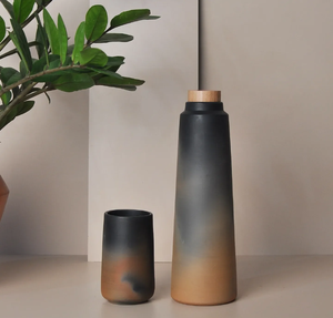 Ensemble de 6 verres/gobelets en terre cuite écologiques classiques bicolores - Collection de bouteilles pour la maison et le bureau - Product Image 3