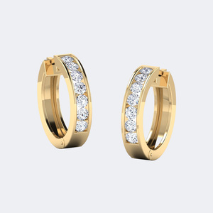 Pendientes de aro anchos tipo Huggie con engaste de canal, de oro de 10k, con circonitas cultivadas en laboratorio de corte brillante redondo de 2.05 CTW, certificados - Product Image 1