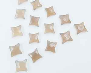 Cuentas de Piedra Lunar Gris en Forma de Estrella Ninja, Gemas Talladas Sueltas para Joyería, Proveedor Mayorista - Product Image 3