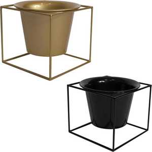 Stylish <b>Lightweight</b> <b>Iron</b> Flower Pots and Planters for Balcony Patio and Garden Use Strong Materials and Elegant Modern Planter - Product Image 3
