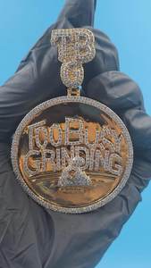 Colgante HipHop de Diamante Moissanite VVS, Plata 925, con Incrustaciones de Diamantes, Personalizado con Nombre o Inicial, Colgante Circular con Letra Inicial para Regalo - Product Image 2