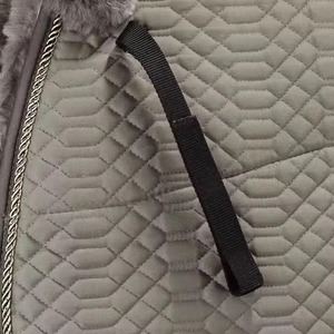 Tapis de selle anglais multicolores rose brillant avec motif diamant, tapis de selle pour cheval, amortisseur de chocs, tapis de selle rose pour l'équitation - Product Image 3