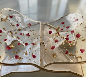 Soporte de Resina Hecho a Mano de Primera Calidad para el Libro del Corán |   Porta Libros Sagrados Islámicos Coloridos |   Regalos Elegantes para Ramadán - Product Image 1