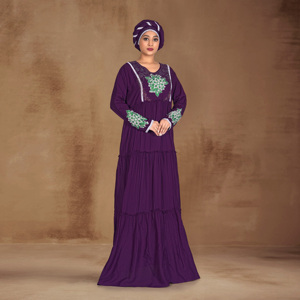 Kaftan Modeste en Rayonne Brodé avec Détails Ornés sur le Panneau Avant, Silhouette Évasée Superposée, Poignets Ornés, Élégant pour le Ramadan, ODM - Product Image 4