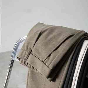 Pantalón de Vestir Casual para Hombre, Corte Slim Fit, Diseño Ligero en Color Jaspeado, Frente Plano, Cintura Media, Corte Recto, Tejido de Lana Peinada Teñido Liso - Product Image 3