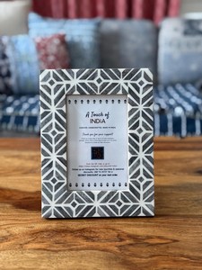 Handcrafted Camel Bone Wood Inlay Photo <b>Frame</b> Ribbed Cream with Aged Inlay <b>Picture</b> <b>Frame</b> For Display - Product Image 4