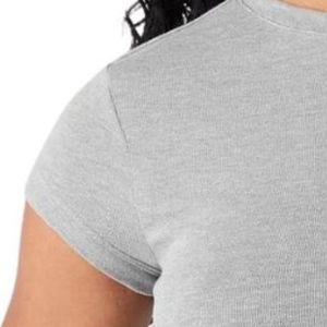 T-shirt court sans couture gris clair pour femme, idéal pour la gym, le fitness, le yoga, l'entraînement, extensible, à manches courtes, vêtement de sport athlétique Q - Product Image 5